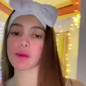 Teasing and Masturbating si Crush na makatas Ms. Shi-Seg