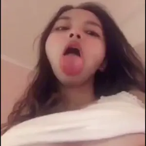 11423828-9dafd662f2e78580df4e03364cfc6b9a.mp4