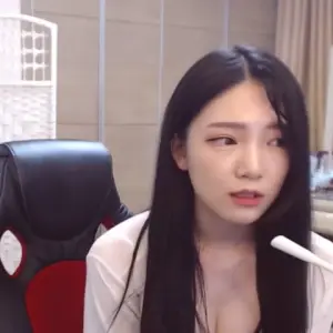11785246_Korean_hottest_camgirl_with_perfect_ass-_Big_Tits_Amateur__Babe_Porn.mp4
