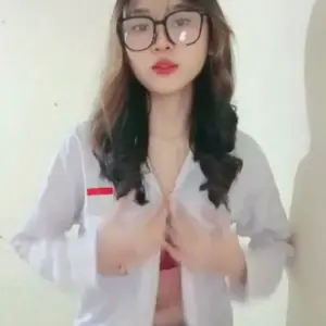 11869028_Pinakita_ni_Roxanne_Ang_Pambihirang_Pink_-_0__TV.mp4
