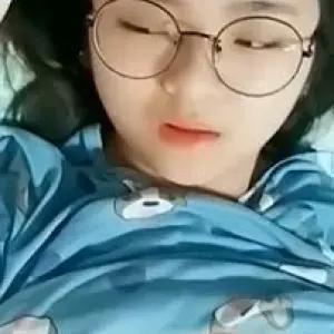 Bokep Indo Chindo Kacamata Sange Colmek Sampe Muncrat - Bocil Cindo.mp4 360p.ts