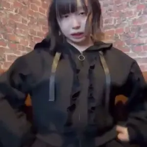 1QTSBvTB_720p.mp4