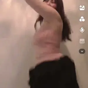 feTPJaZ2_720p.mp4