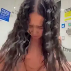 .trashed-1791323772-m7JFhEfLv7WoXZdP.mp4