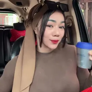 Putri Irawan
