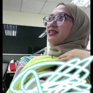 yungrosa Office Hijau