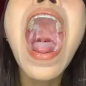 Dera Anjela Tiktok U2