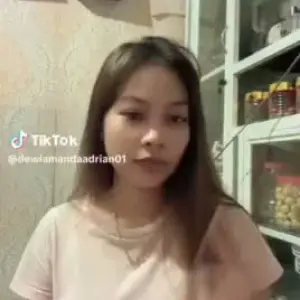 Dewi Amanda