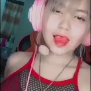 Gamer Girl Na Masarap